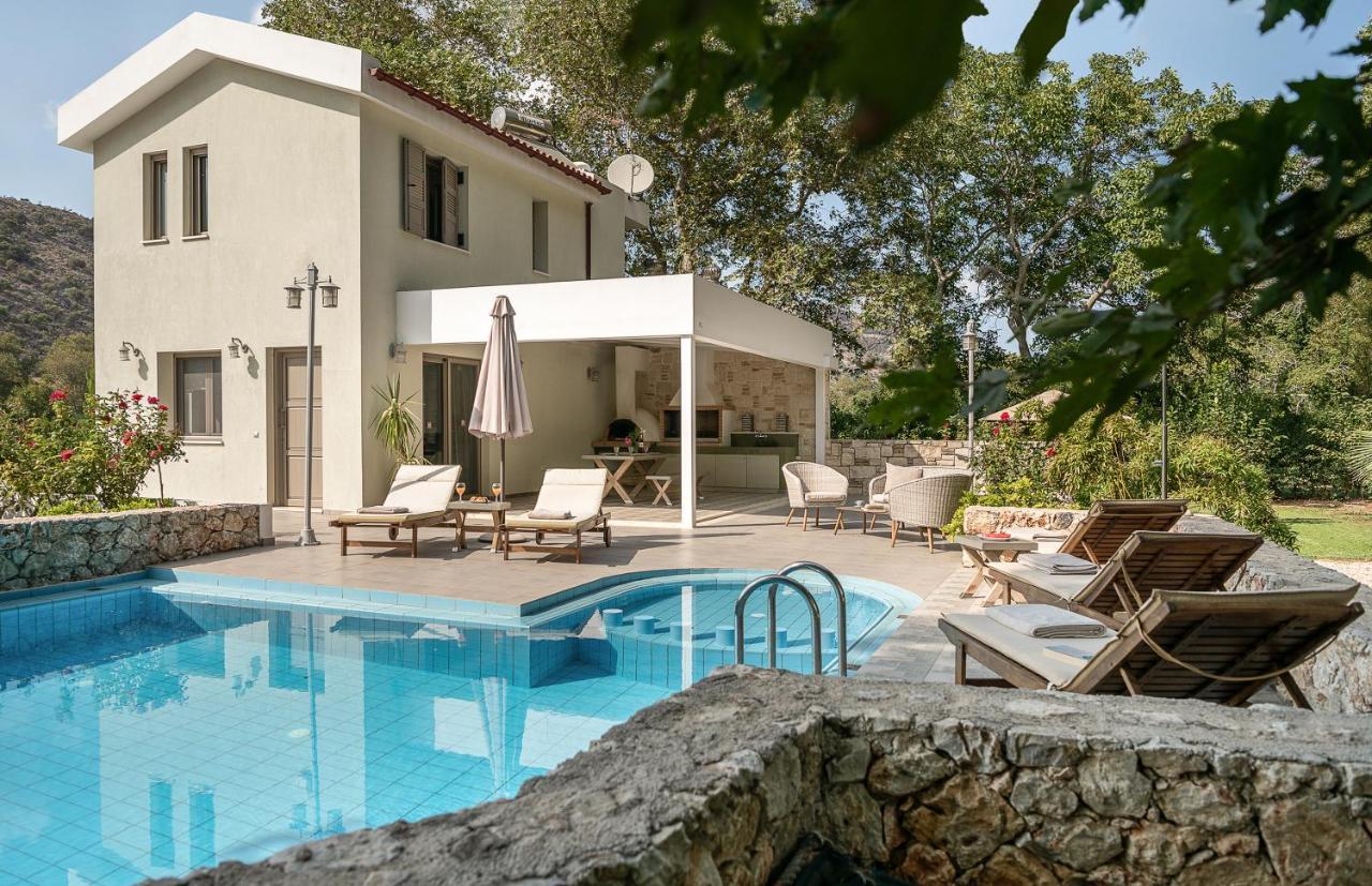קליבס Villa Nature, Heated Pool מראה חיצוני תמונה